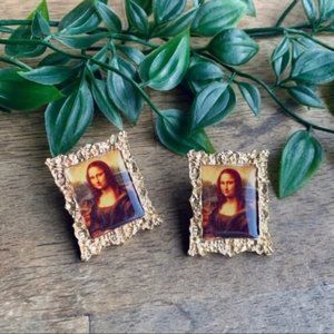 Mona Lisa painting earrings